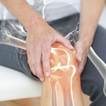 Knee pain can be caused by a sprain